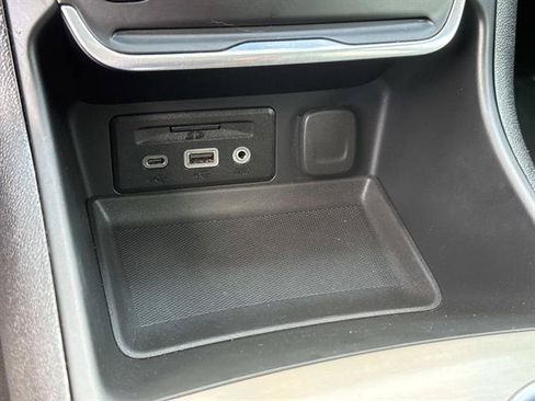 Used 2020 GMC Terrain Denali w/ Denali Premium Package FWD image 23