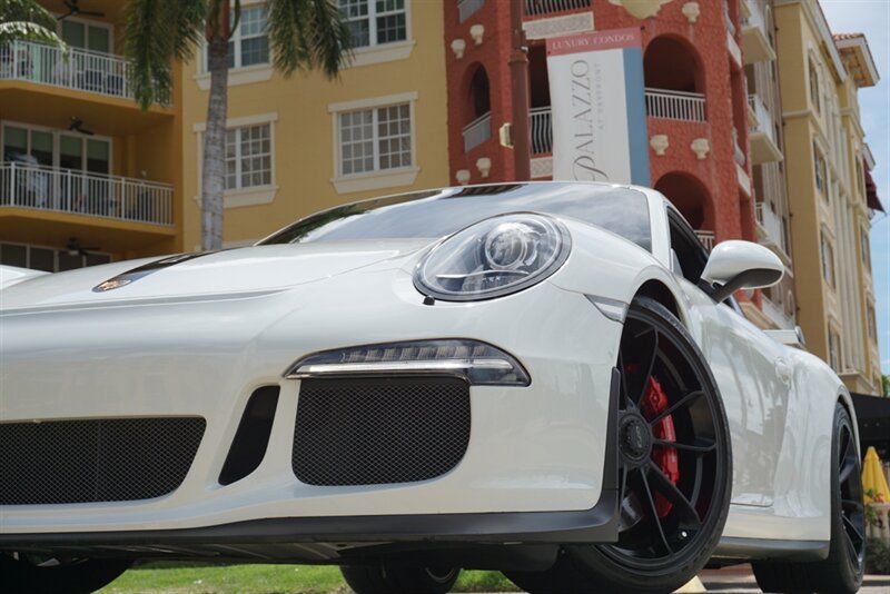 Used 2015 Porsche 911 GT3 RWD image 27