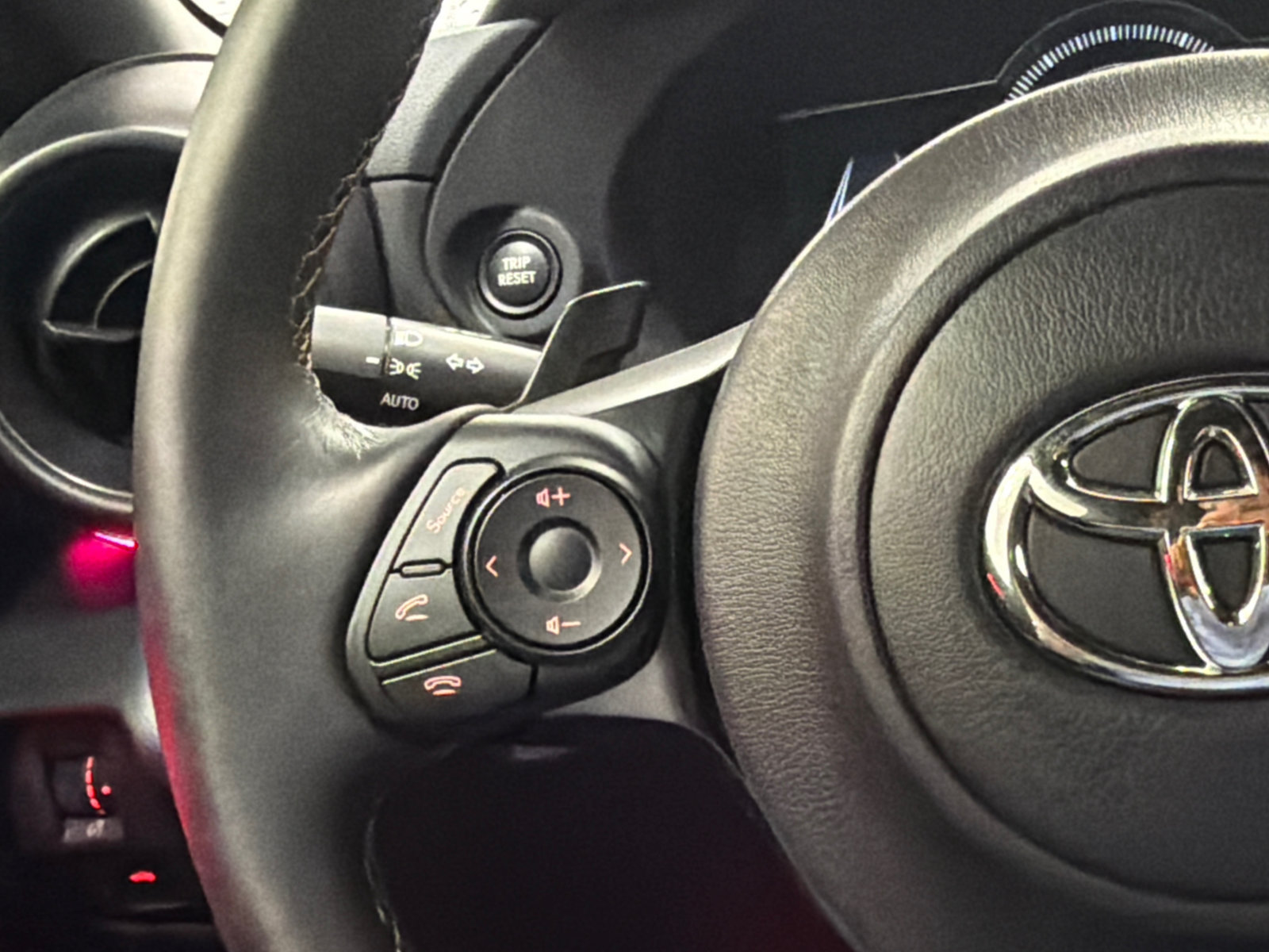 Used 2025 Toyota GR86 RWD image 20