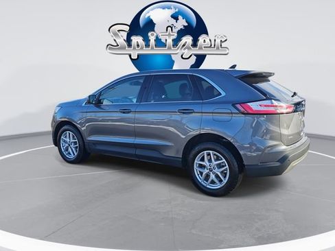 Used 2022 Ford Edge SEL w/ Convenience Package image 6