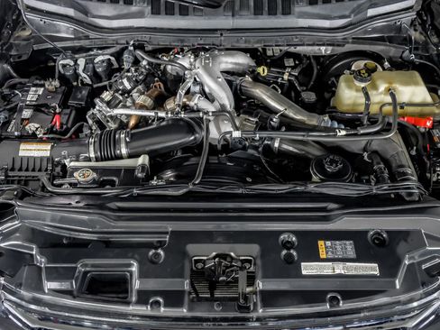 Used 2021 Ford F250 Platinum w/ FX4 Off-Road Package image 51