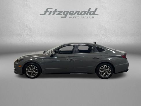 Used 2020 Hyundai Sonata SEL FWD image 2