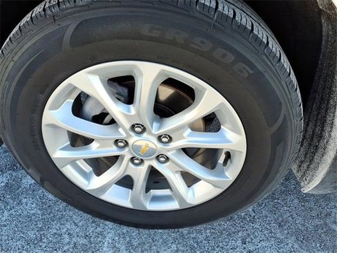 Used 2019 Chevrolet Equinox LT image 8