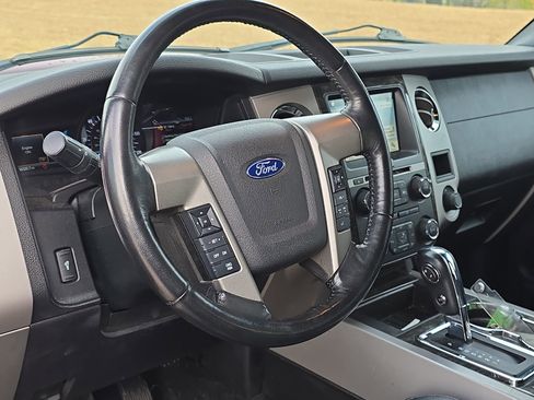 Used 2017 Ford Expedition EL Limited image 15
