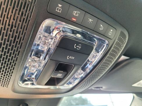 Used 2025 Mercedes-Benz CLA 250 image 21