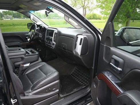 Used 2016 GMC Sierra 2500 SLT w/ Duramax Plus Package AWD/4WD image 17