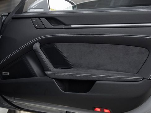 Certified 2024 Porsche 911 GT3 image 45