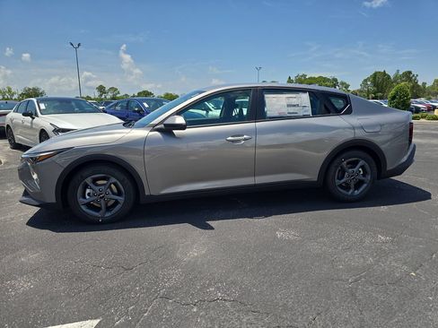 New 2026 Kia K4 FWD image 5
