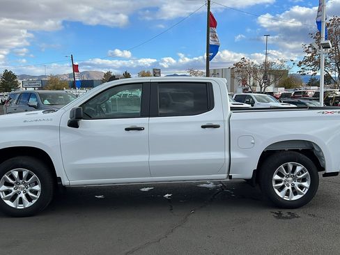 New 2025 Chevrolet Silverado 1500 Custom image 8