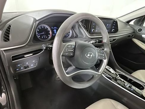 Used 2023 Hyundai Sonata SE FWD image 13