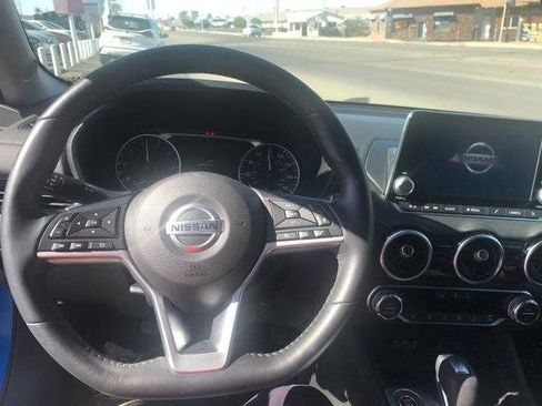 Used 2022 Nissan Sentra SV w/ All-Weather Package FWD image 10