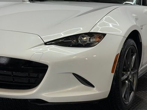 Used 2016 MAZDA MX-5 Miata Grand Touring image 6