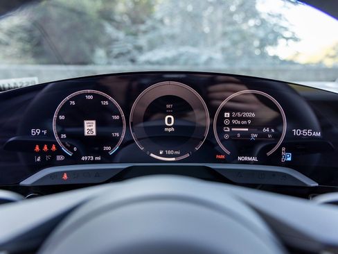 Used 2025 Porsche Taycan 4S image 33