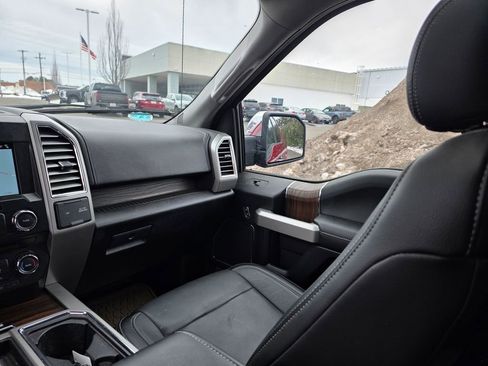 Used 2016 Ford F150 Lariat image 25