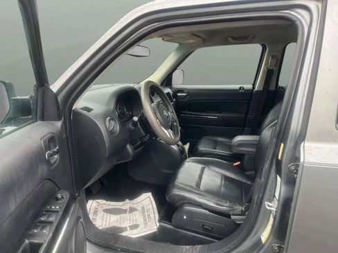 Used 2011 Jeep Patriot Latitude image 9