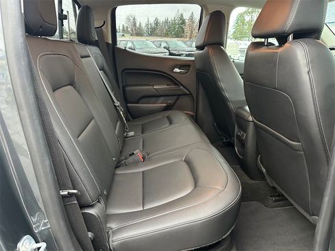 Used 2017 GMC Canyon SLT w/ Driver Alert Package image 14