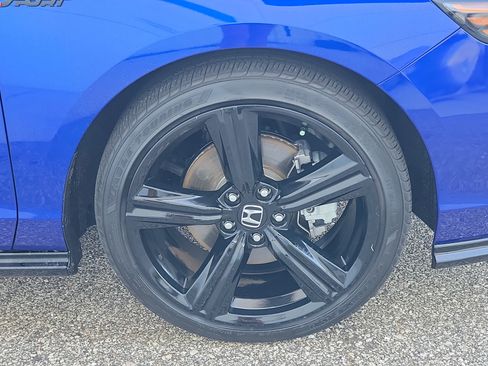 Used 2024 Honda Accord Sport image 12