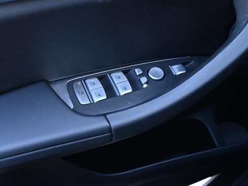 Certified 2025 BMW X4 xDrive30i image 29