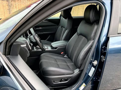 Used 2024 MAZDA CX-50 AWD 2.5 S w/ Cargo Package image 8