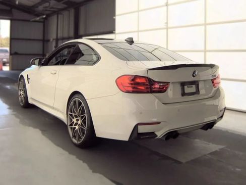 Used 2017 BMW M4 Coupe RWD image 3