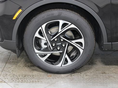 New 2026 Lincoln Nautilus Premier w/ Jet Appearance Package image 18