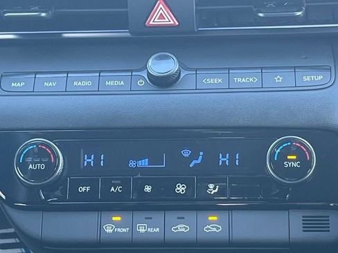 New 2026 Hyundai Elantra Sport FWD image 27