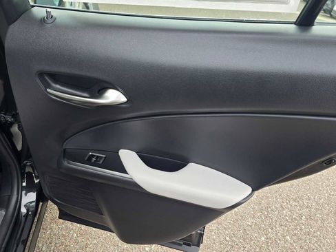 New 2025 Lexus UX 300h FWD image 14