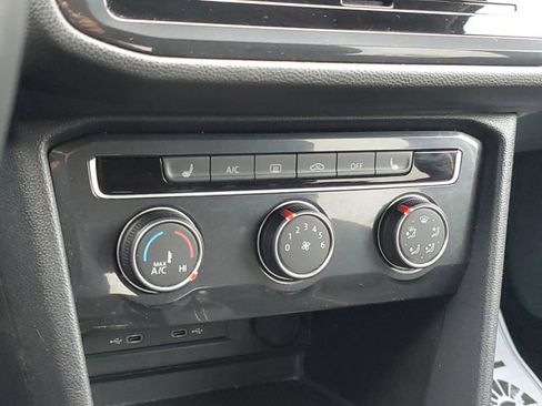 Used 2024 Volkswagen Tiguan S image 22