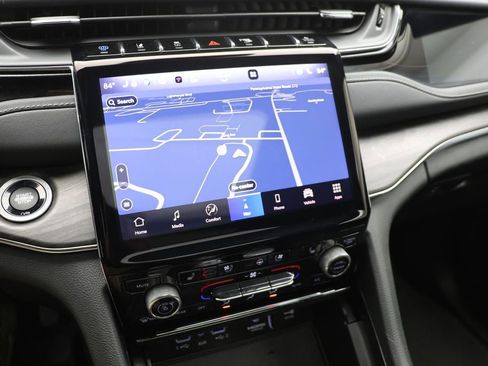 Used 2023 Jeep Grand Cherokee Overland w/ Luxury Tech Group IV image 22