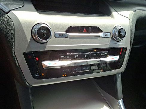 Certified 2023 Ford Explorer XLT w/ Equipment Group 202A image 16