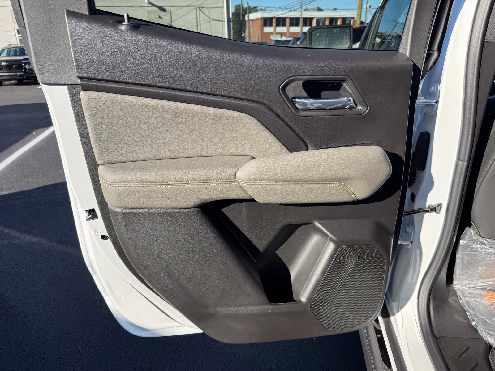 New 2026 Chevrolet Colorado ZR2 AWD/4WD image 25
