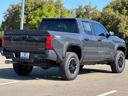 New 2026 Toyota Tacoma TRD Off-Road AWD/4WD image 4