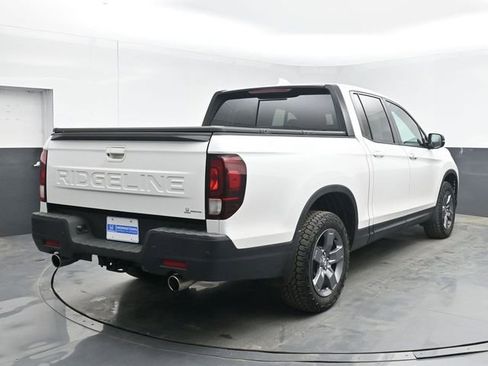 Used 2024 Honda Ridgeline TrailSport image 10