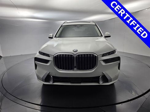 Certified 2023 BMW X7 xDrive40i w/ Premium Package image 4