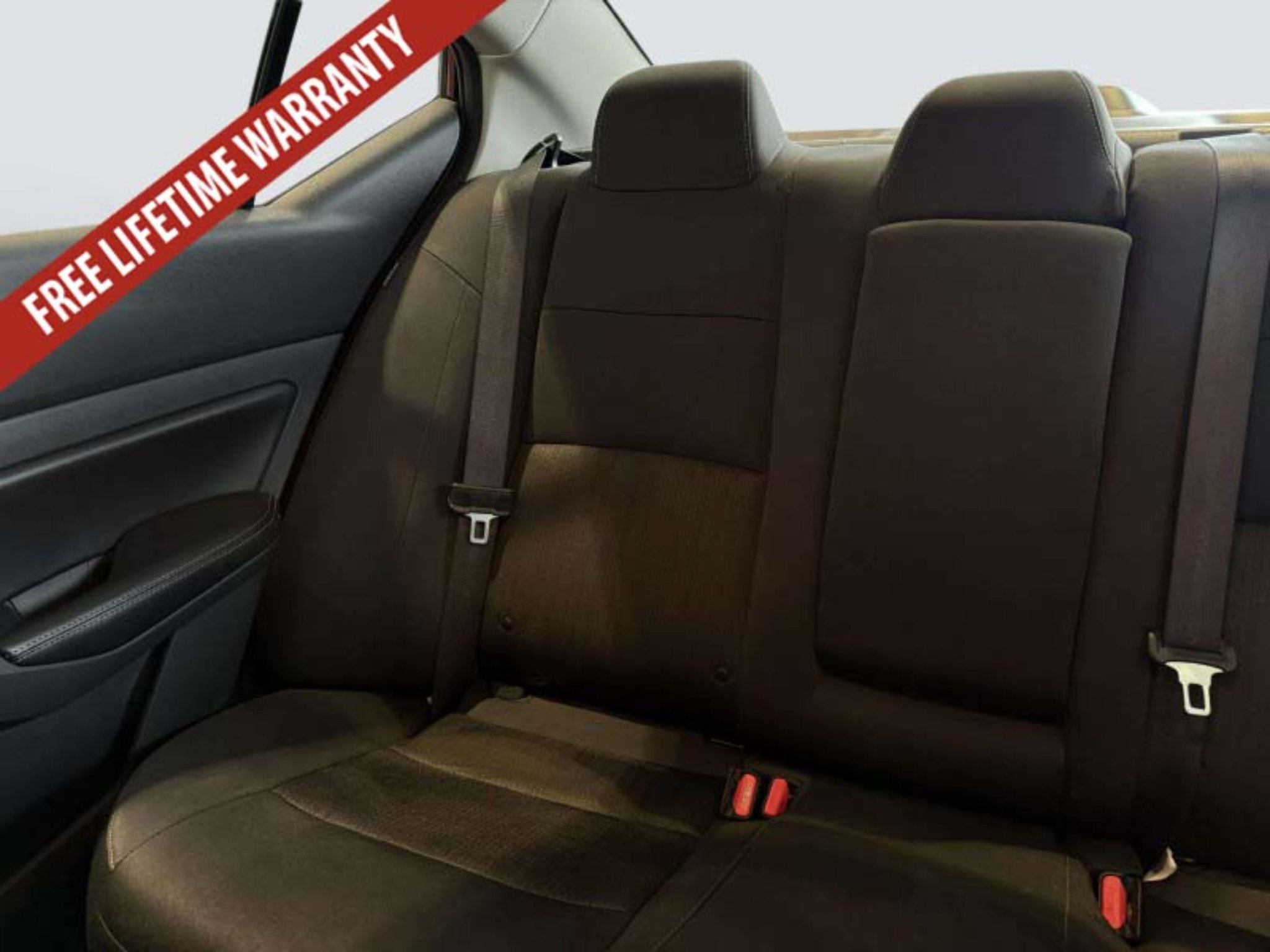 Used 2025 Nissan Altima 2.5 SV FWD image 25