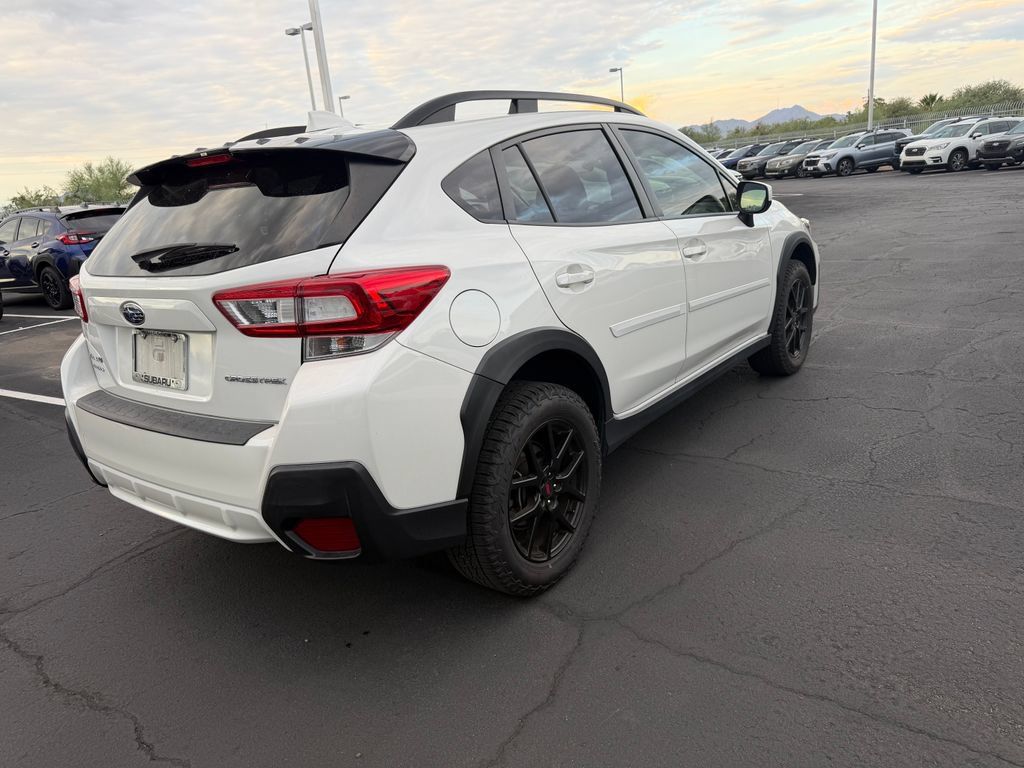 Used 2018 Subaru Crosstrek 2.0i Premium w/ 17" Wheel Sport Package AWD/4WD image 6