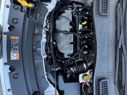 Used 2017 Ford Escape Titanium image 26