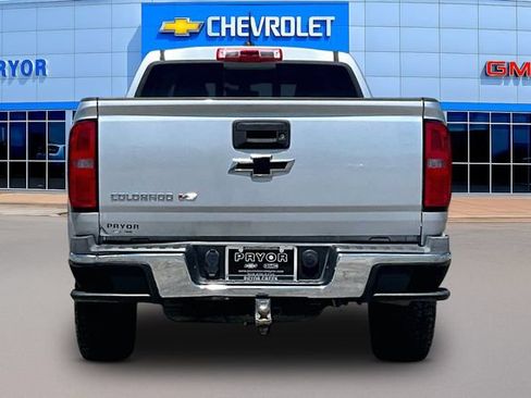 Used 2018 Chevrolet Colorado Z71 AWD/4WD image 6