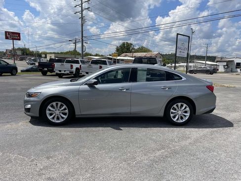 Used 2025 Chevrolet Malibu LT FWD image 7