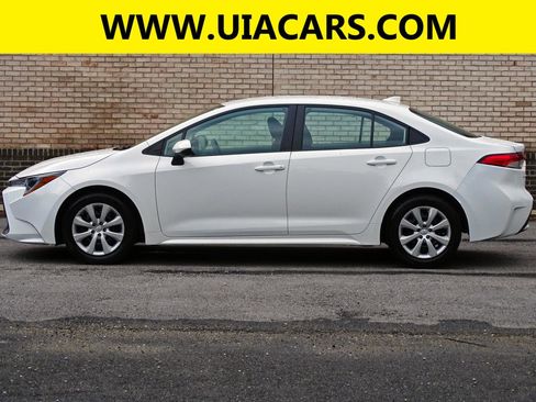 Used 2022 Toyota Corolla LE image 7