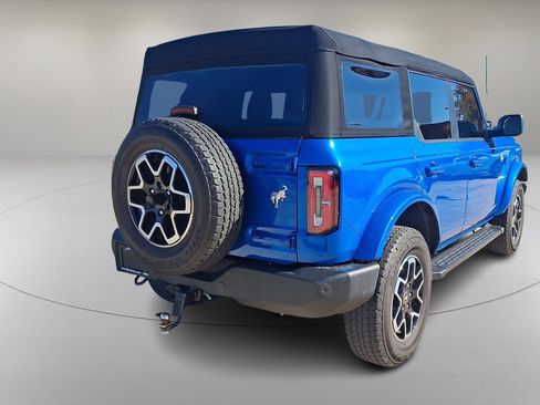 Used 2024 Ford Bronco Outer Banks image 10