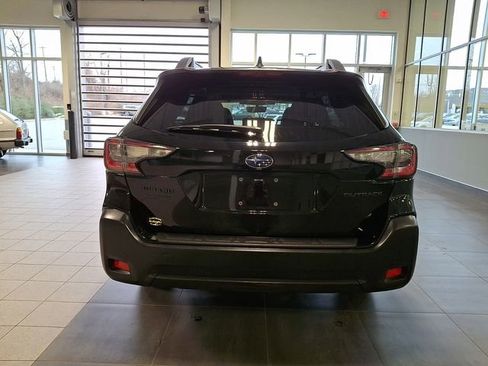 Certified 2024 Subaru Outback Onyx Edition image 5
