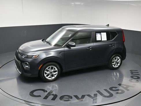Used 2022 Kia Soul LX w/ Technology Package FWD image 29