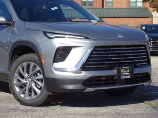 New 2025 Buick Enclave Preferred w/ Super Cruise Package video 2