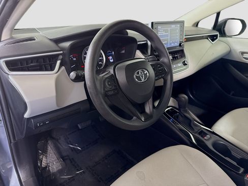 Used 2021 Toyota Corolla LE FWD image 22