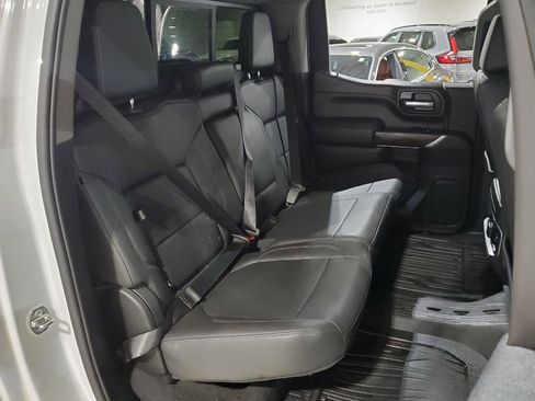 Used 2022 GMC Sierra 1500 SLT image 19