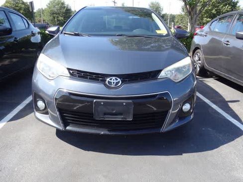 Used 2016 Toyota Corolla S Premium FWD image 2