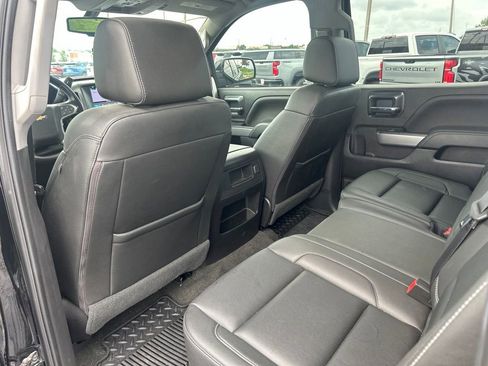 Used 2018 Chevrolet Silverado 1500 LTZ Z71 w/ LTZ Plus Package AWD/4WD image 38