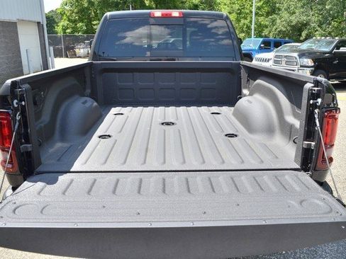 New 2025 RAM 2500 Tradesman image 33