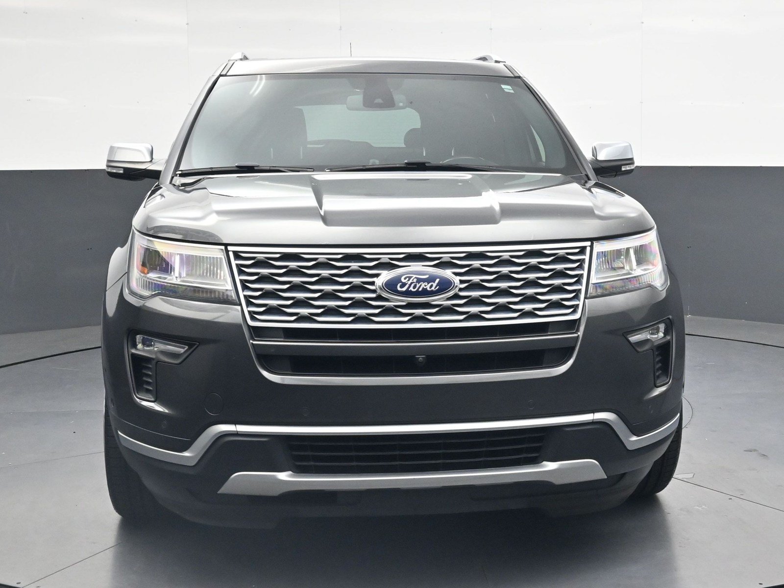 Used 2018 Ford Explorer Platinum AWD/4WD image 9
